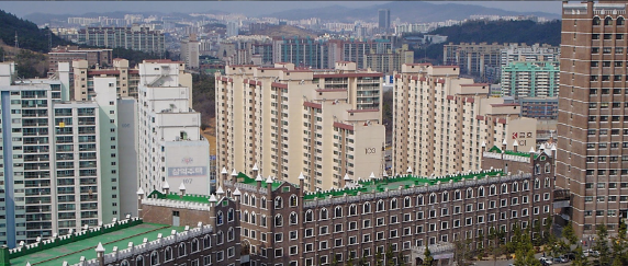 Gwangju High-Rise Apartments & Campus